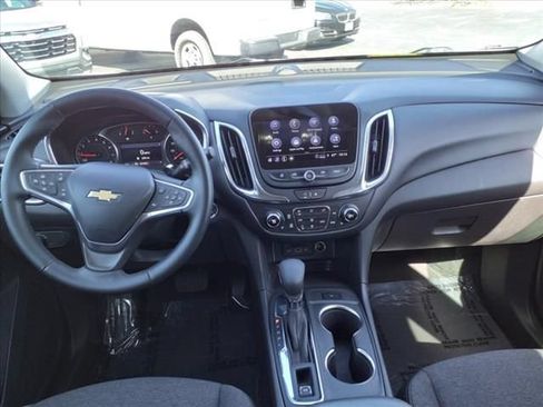 Used 2023 Chevrolet Equinox LT FWD image 18