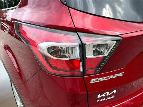 Used 2017 Ford Escape Titanium AWD/4WD image 22
