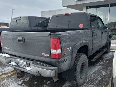 Used 2006 GMC Sierra 1500 SLT w/ Light Duty Power Package image 2