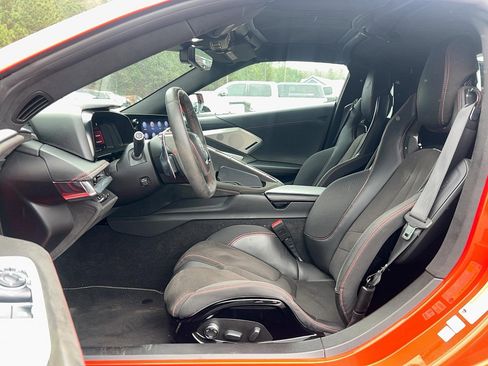 Used 2020 Chevrolet Corvette Stingray 3LT w/ 3LT Preferred Equipment Group image 15