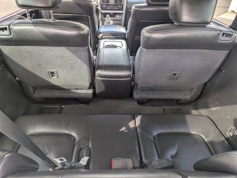 Used 2023 Nissan Armada Platinum w/ Captain's Chairs Package image 13