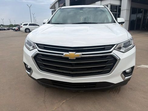 Used 2018 Chevrolet Traverse LT FWD image 6