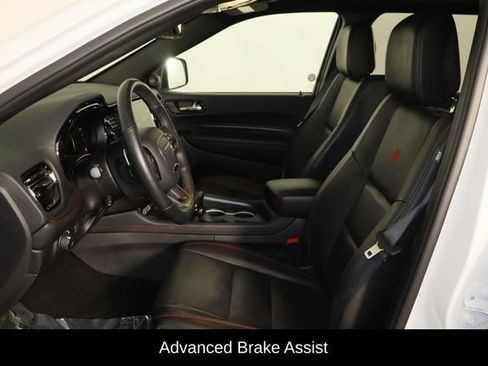 Used 2025 Dodge Durango GT AWD/4WD image 16