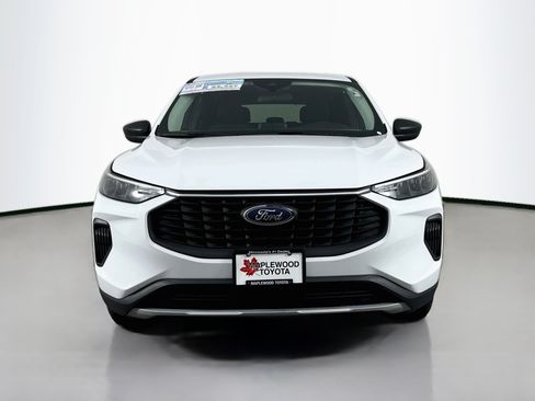 Used 2024 Ford Escape Active AWD/4WD image 2
