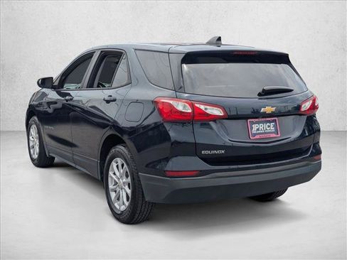 Used 2020 Chevrolet Equinox LS w/ LS Convenience Package FWD image 8