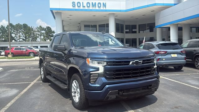 Used 2023 Chevrolet Silverado 1500 RST RWD image 1