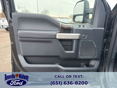 Used 2022 Ford F350 Lariat w/ Black Appearance Package image 34