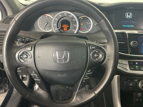 Used 2013 Honda Accord Touring image 15