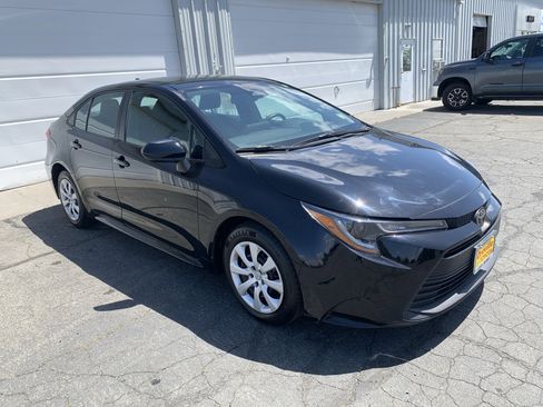 Used 2024 Toyota Corolla LE FWD image 7