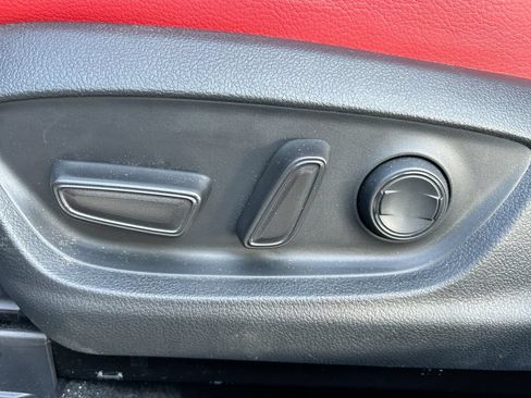 Used 2024 Toyota Camry XSE FWD image 12