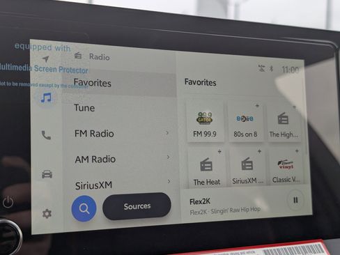 New 2025 Toyota Prius Plug-In Hybrid FWD image 19