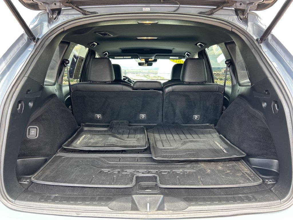 Used 2024 Honda Passport Black Edition image 5