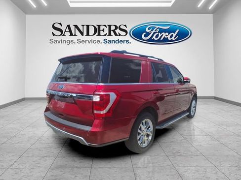 Used 2020 Ford Expedition XLT w/ Equipment Group 202A AWD/4WD image 2