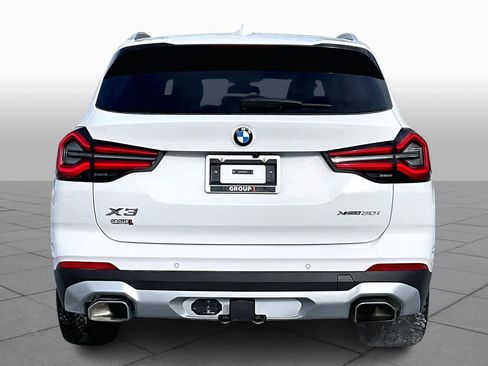 Used 2024 BMW X3 xDrive30i w/ Premium Package image 4