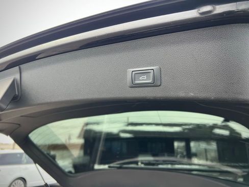 Used 2015 Audi A4 Premium image 24