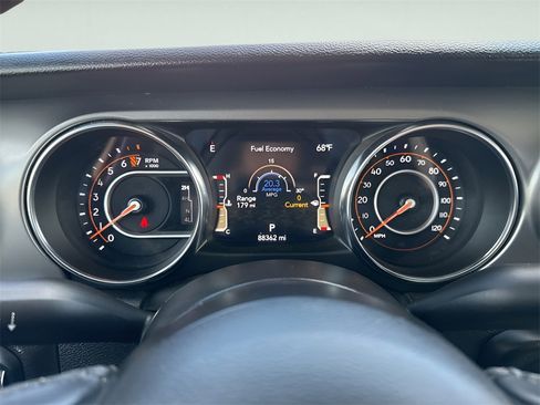 Used 2022 Jeep Gladiator Willys image 22