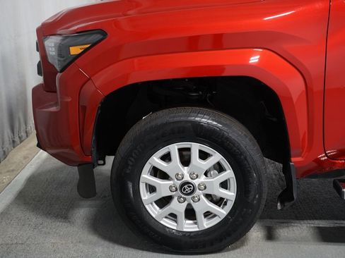 Certified 2025 Toyota Tacoma SR5 RWD image 5