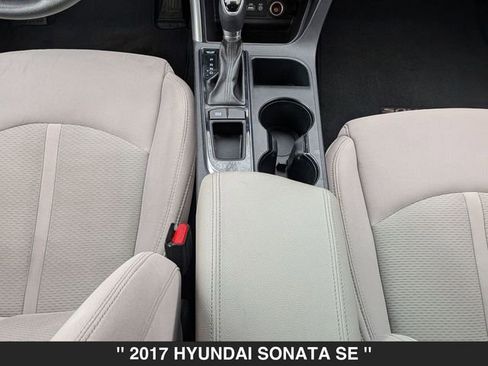 Used 2017 Hyundai Sonata SE image 31