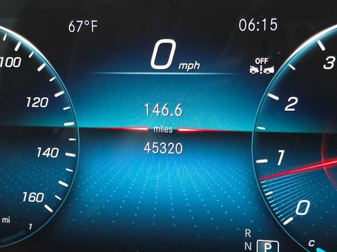 Used 2023 Mercedes-Benz GLE 350 4MATIC image 30