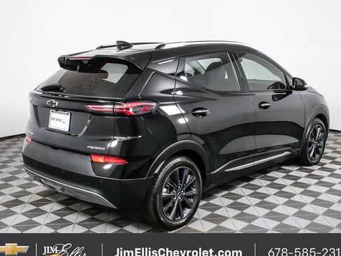Certified 2022 Chevrolet Bolt EUV Premier w/ Launch Edition image 30