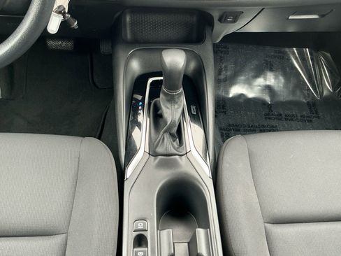 Used 2024 Toyota Corolla LE image 19