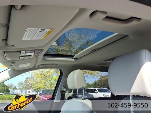 Used 2025 Kia Telluride S image 22