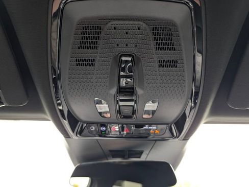 Used 2024 Cadillac Lyriq Luxury w/ LPO, Floor Liner Package AWD/4WD image 25