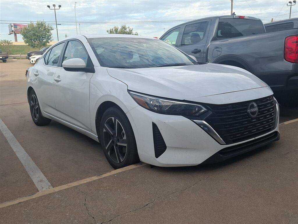 Used 2025 Nissan Sentra SV FWD image 7
