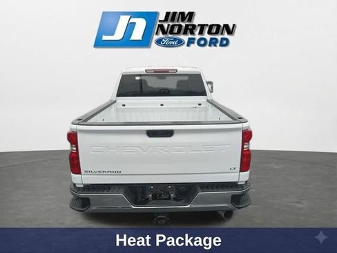 Used 2025 Chevrolet Silverado 2500 LT w/ Convenience Package AWD/4WD image 9
