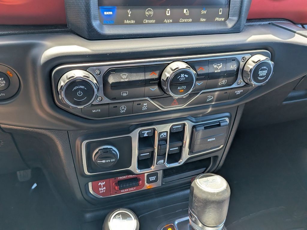 Used 2018 Jeep Wrangler Unlimited Rubicon AWD/4WD image 18