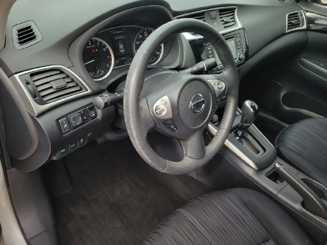 Used 2016 Nissan Sentra SV FWD image 15