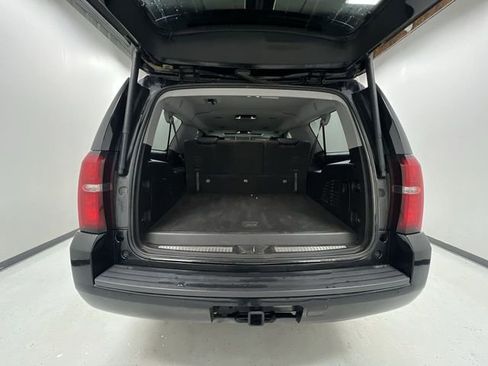 Used 2018 Chevrolet Suburban LT AWD/4WD image 27