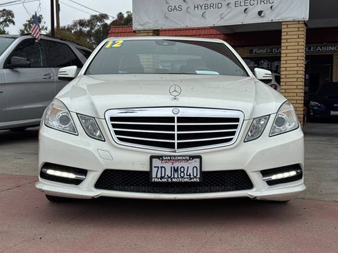 Used 2012 Mercedes-Benz E 350 Sedan image 3