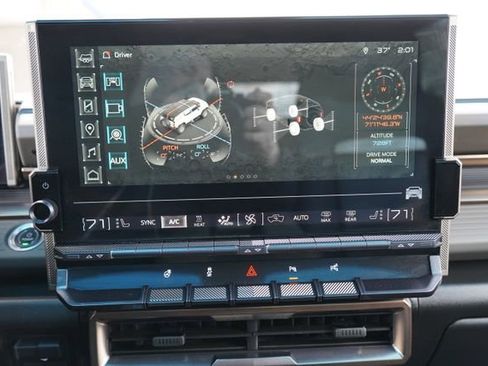 Used 2024 GMC Hummer EV 3X w/ LPO, Illumination Package AWD/4WD image 39