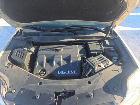 Used 2010 GMC Terrain SLE image 29