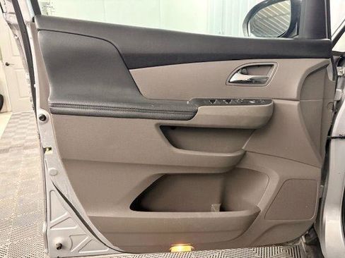 Used 2014 Honda Odyssey EX-L image 6