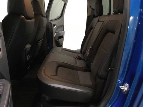 Used 2022 Chevrolet Colorado Z71 image 38