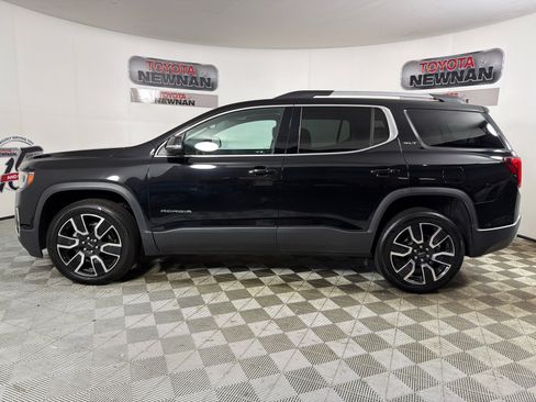 Used 2022 GMC Acadia SLT w/ Technology Package FWD image 8