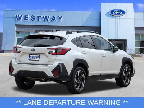Used 2024 Subaru Crosstrek 2.5i Limited w/ Crosstrek Mirror Package AWD/4WD image 3