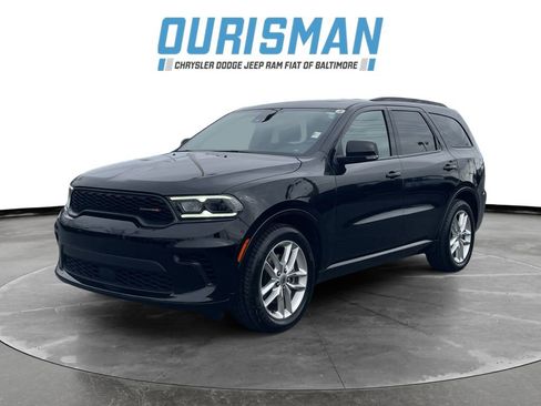 Used 2024 Dodge Durango GT image 2