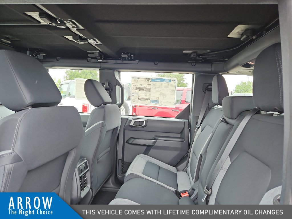 New 2026 Ford Bronco 4-Door AWD/4WD image 19