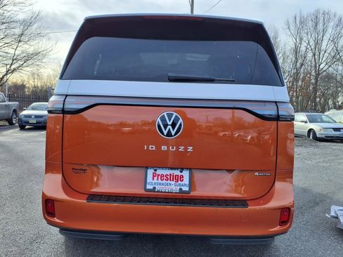 New 2025 Volkswagen ID. Buzz 1st Edition image 5