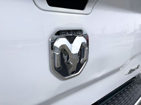 Used 2022 RAM 2500 Laramie AWD/4WD image 27