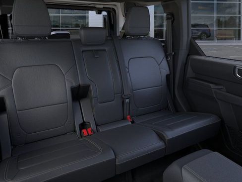New 2025 Ford Bronco Badlands w/ Sasquatch Package AWD/4WD image 13