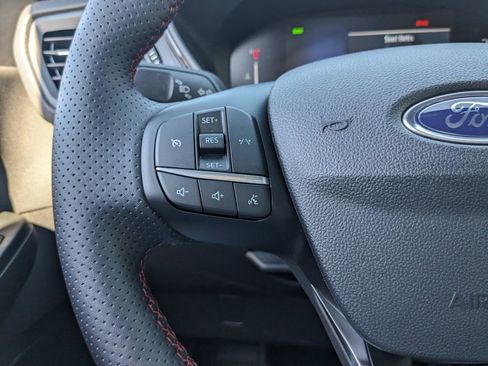 New 2025 Ford Escape ST-Line w/ Equipment Group 301A image 28