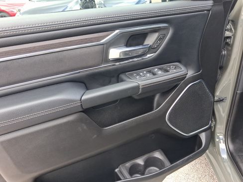 Used 2026 RAM 1500 Laramie AWD/4WD image 11