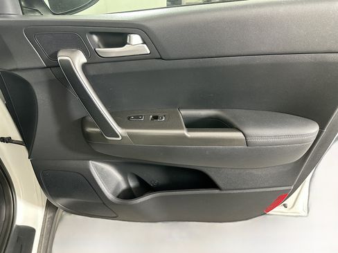Used 2019 Kia Sportage LX FWD image 30
