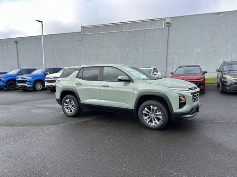 New 2026 Chevrolet Equinox LT w/ Convenience Package II image 7