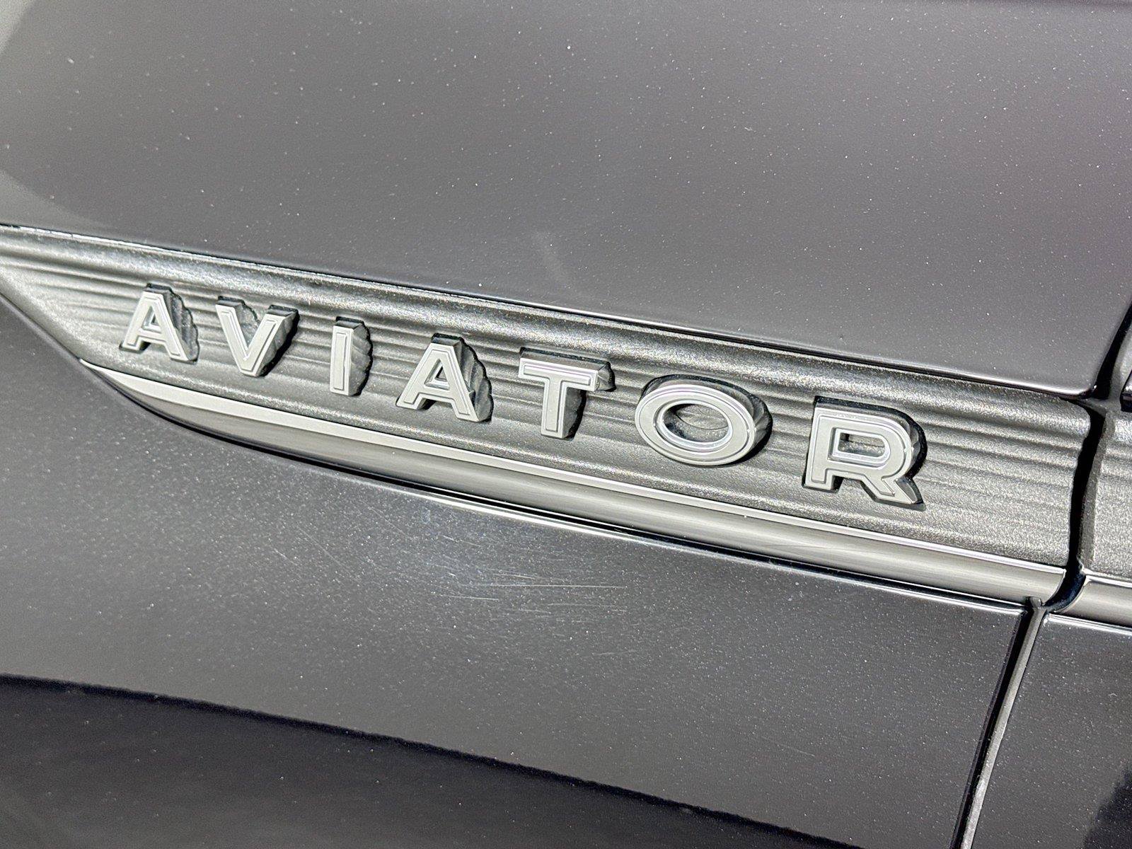 Used 2022 Lincoln Aviator Reserve AWD/4WD image 15