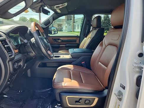 Certified 2022 RAM 1500 Limited image 12